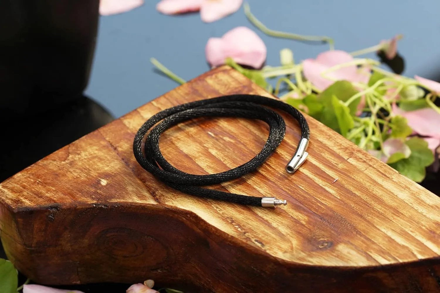 Findout Handmade 2mm Black Silk Cord Chain Necklace with Stainless Steel Bayonet Clasp - Unisex Soft and Smooth Silk Chain for Women Men -14-36 Inch