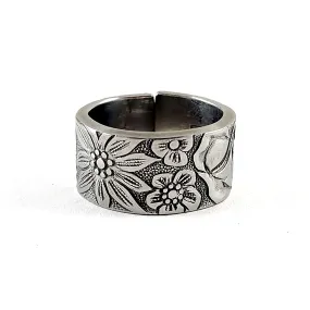 Finesse Stainless Steel Spoon Ring