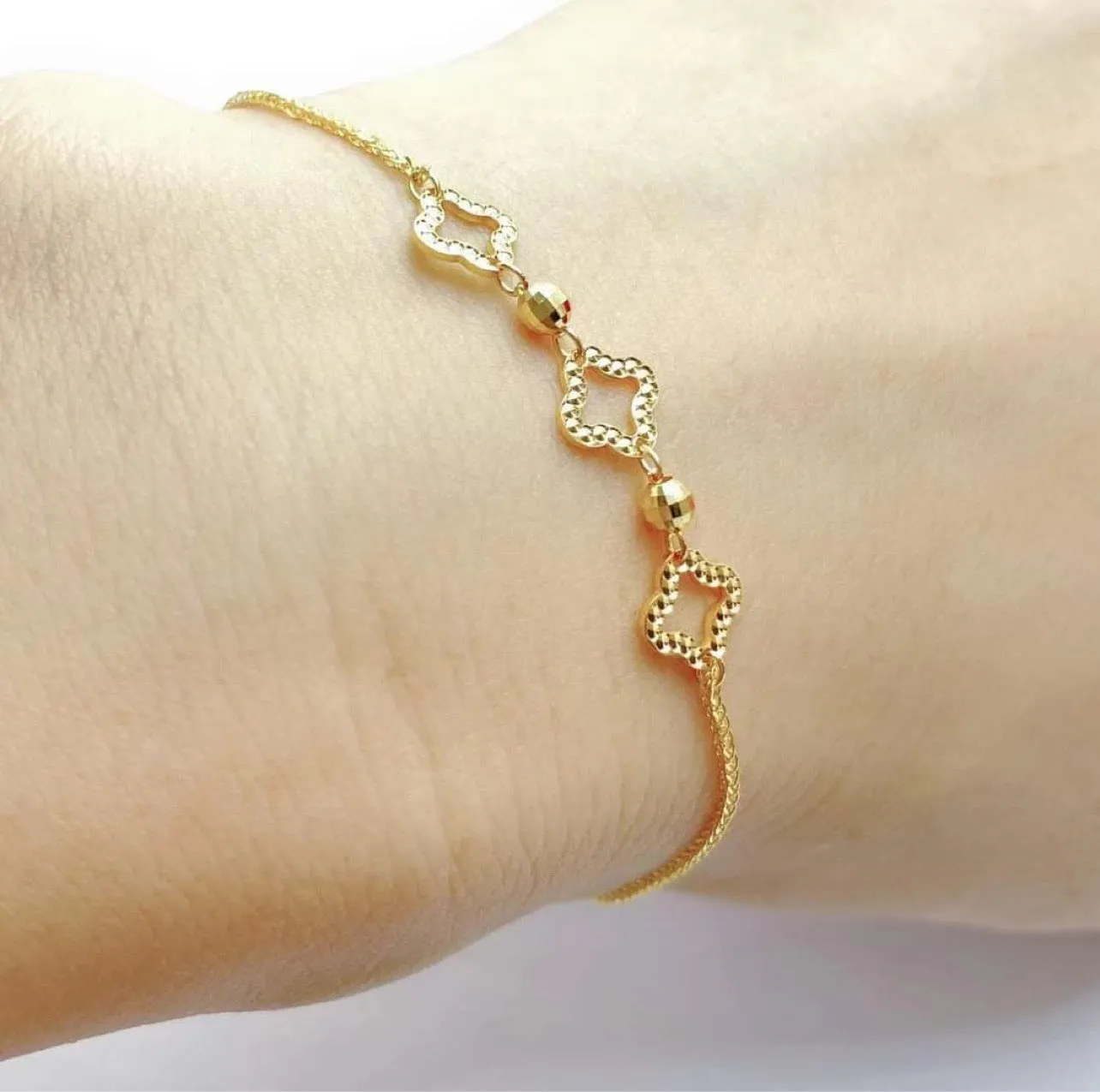 #GOLD2024 | 18K Golden Triple Clover Bracelet