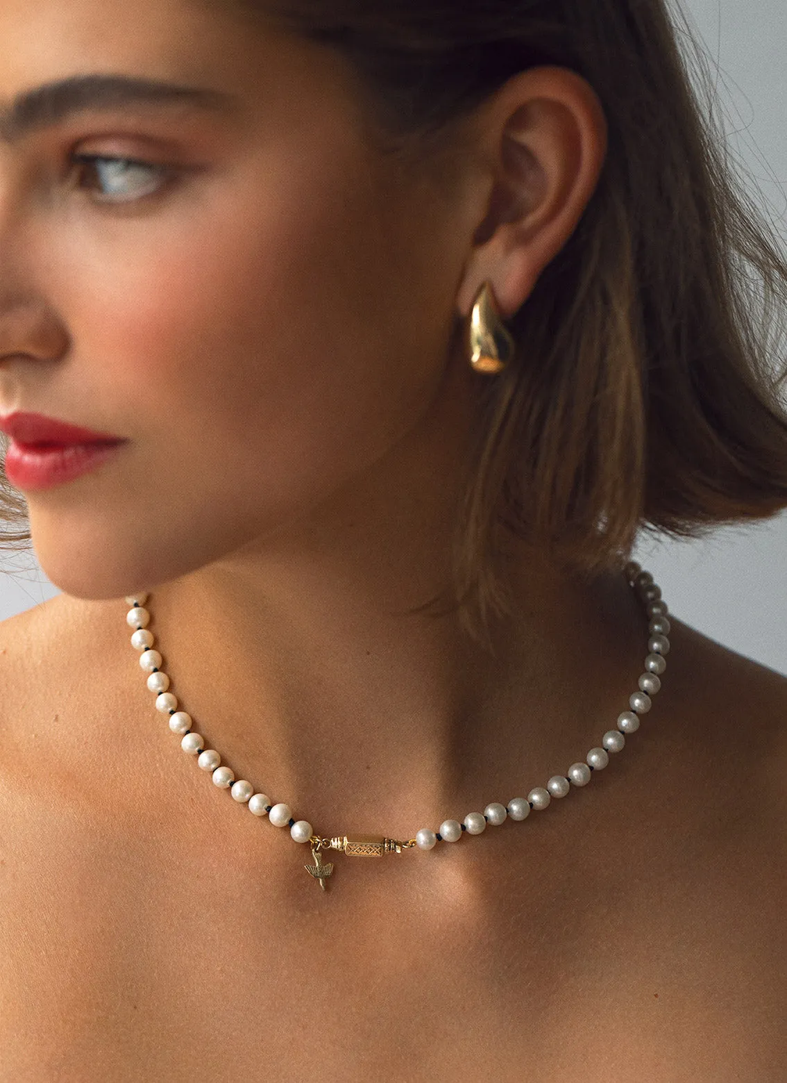 Ishtar pearl necklace 14k gold