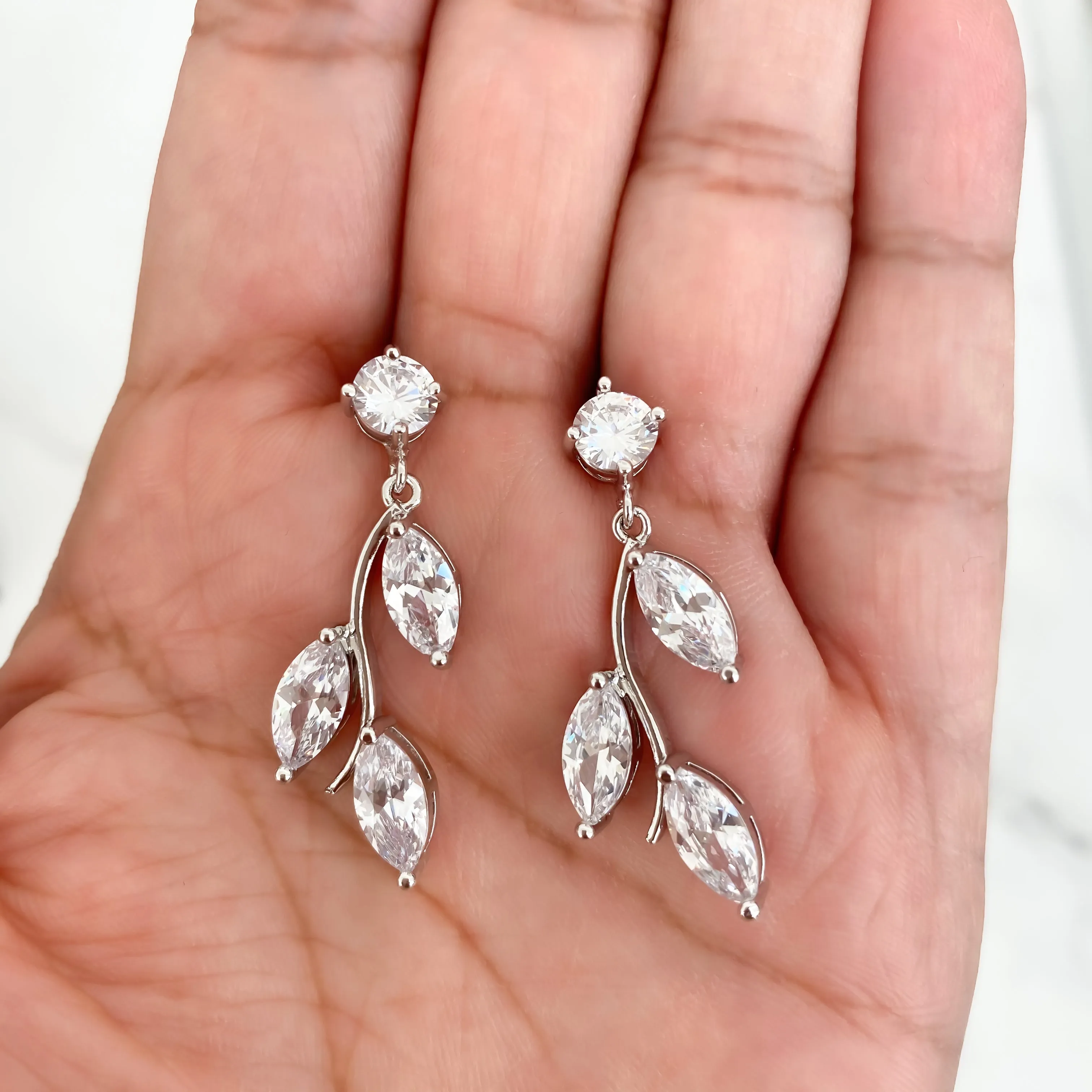 LAYLA Crystal Necklace Set (Silver/Gold)