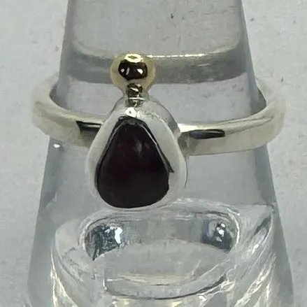 Pink tourmaline & gold ball ring