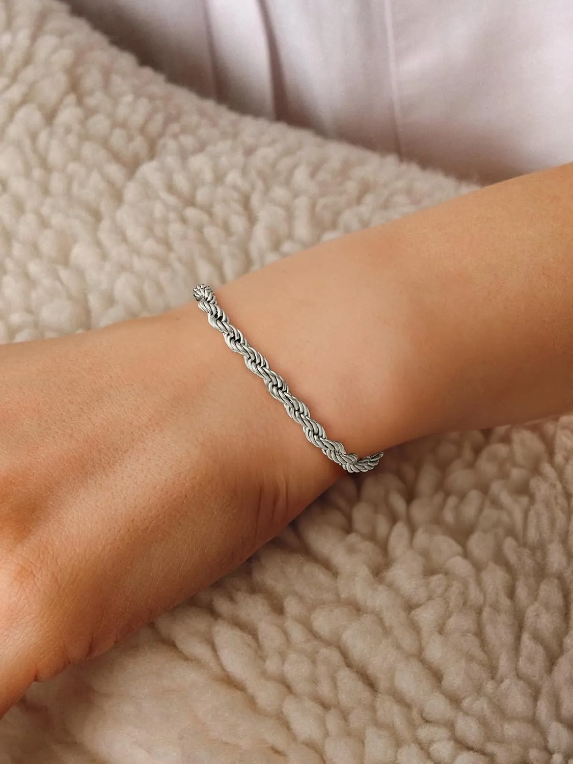 U7 Figaro Bracelet, Stainless Steel Figaro Chain Bracelet, Rope Chain Bracelet Stainless Steel 18K Gold Plated Wrist Chain for Men Women