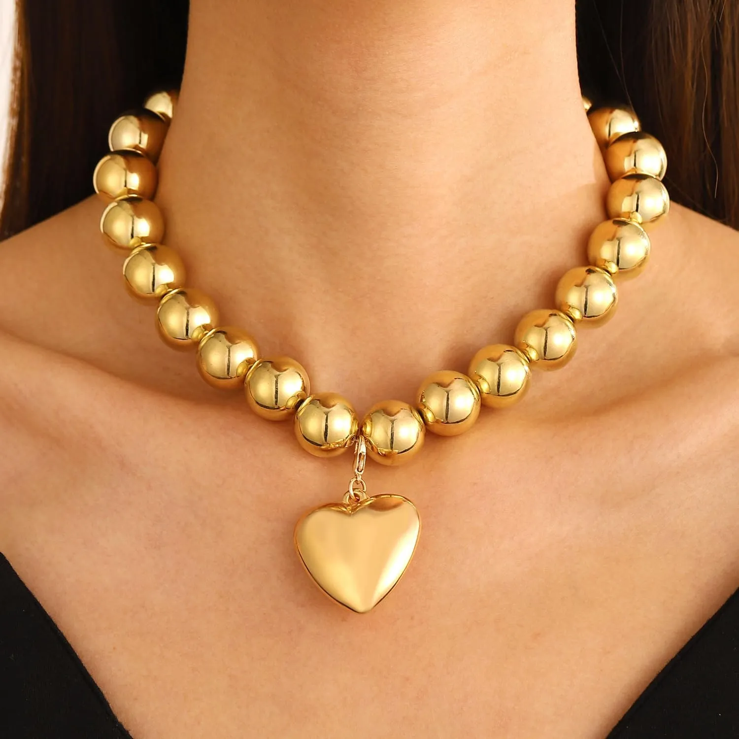 ZMANYIJEW 14K Gold Plated Large Heart Necklace for Women Silver Heart Pendant Necklace Exaggerated Personalized Big Heart Pendant Necklace Choker Heart Necklace for women